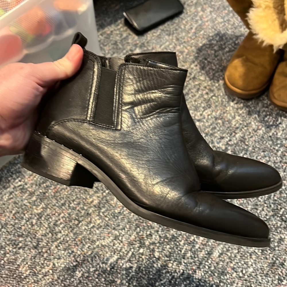 Worn once Franco Sarto pull on booty with heel and detailing around edge